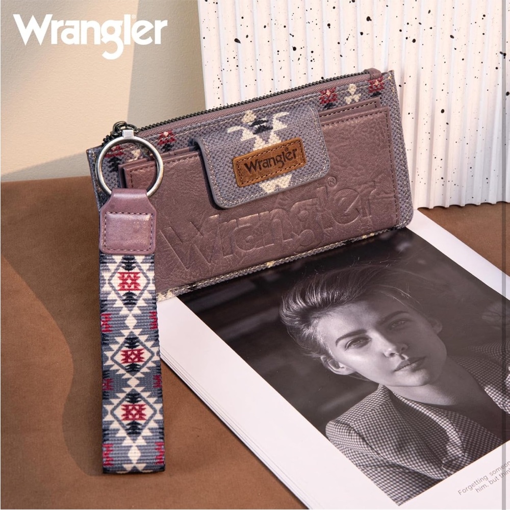 Wrangler Lavender Wristlet with Patterned Strap